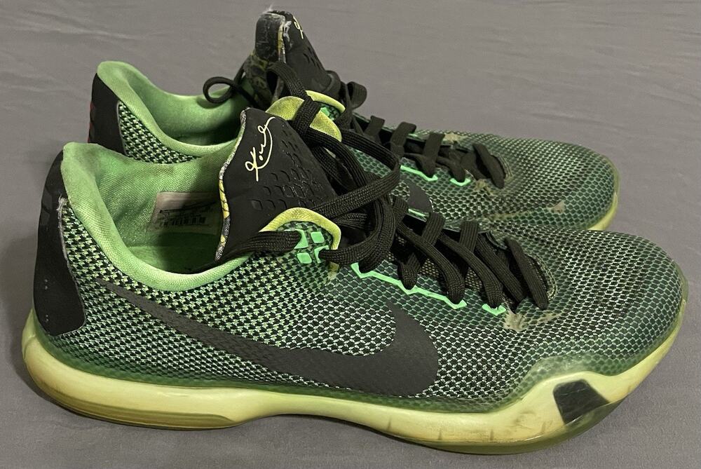 Nike Kobe 10 X Vino Poison Green Volt Size 12 705317-333 Good w/ Heel Flaws
